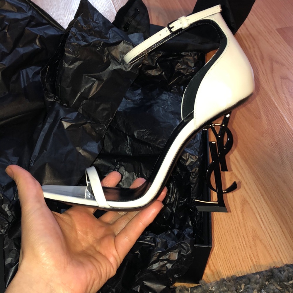 Ysl saint laurent Opyum sandals 38.5 NO trades new